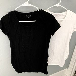 Maternity shirts, Bundle of 2